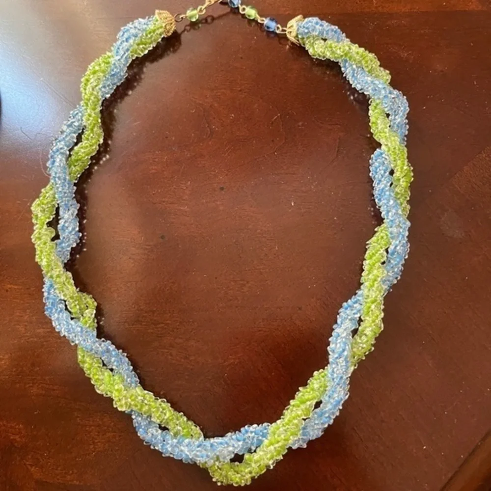 Blue & green beaded vintage necklace